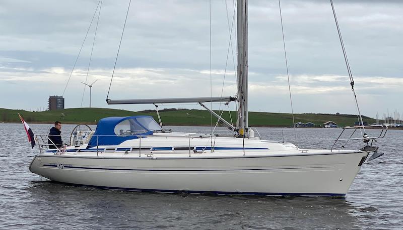 BAVARIA 35 EXCLUSIVE