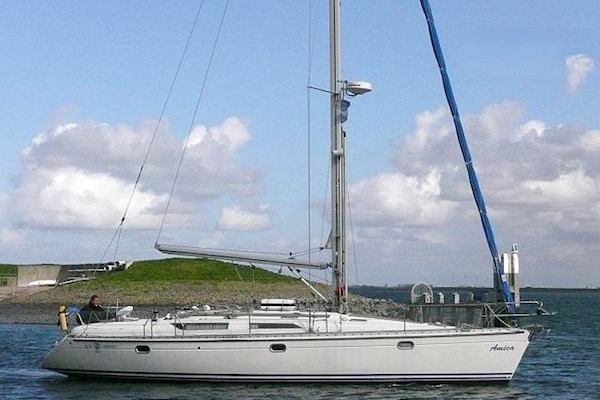 SUN ODYSSEY 42.1 (JEANNEAU)