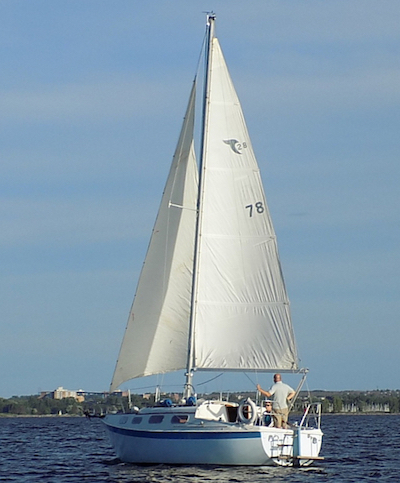 TANZER 28