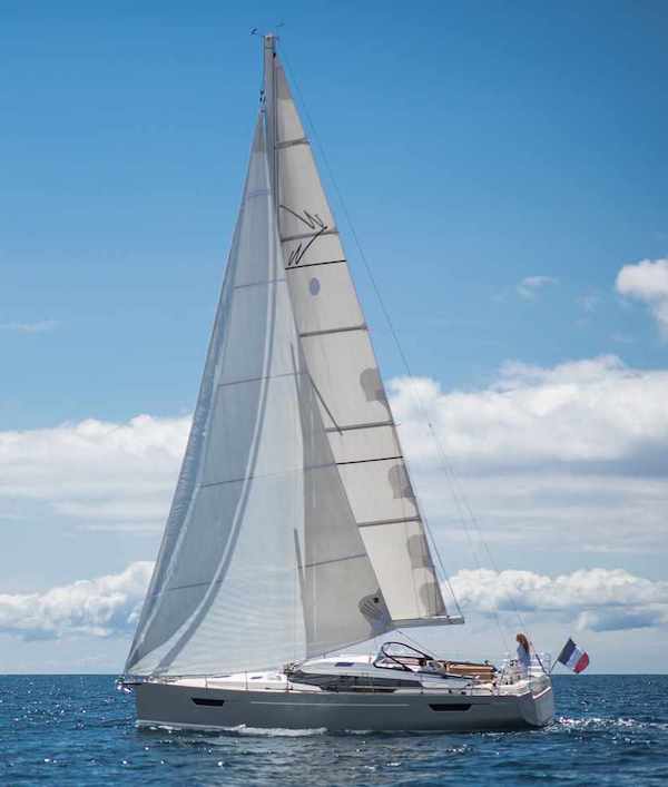 WAUQUIEZ PILOT SALOON 42